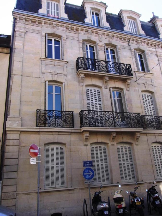 Apartment Bonnard - Best View In Dijon 90 Sqm Airconditioned Apart Luaran gambar