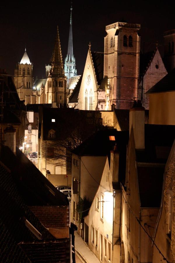 Apartment Bonnard - Best View In Dijon 90 Sqm Airconditioned Apart Luaran gambar