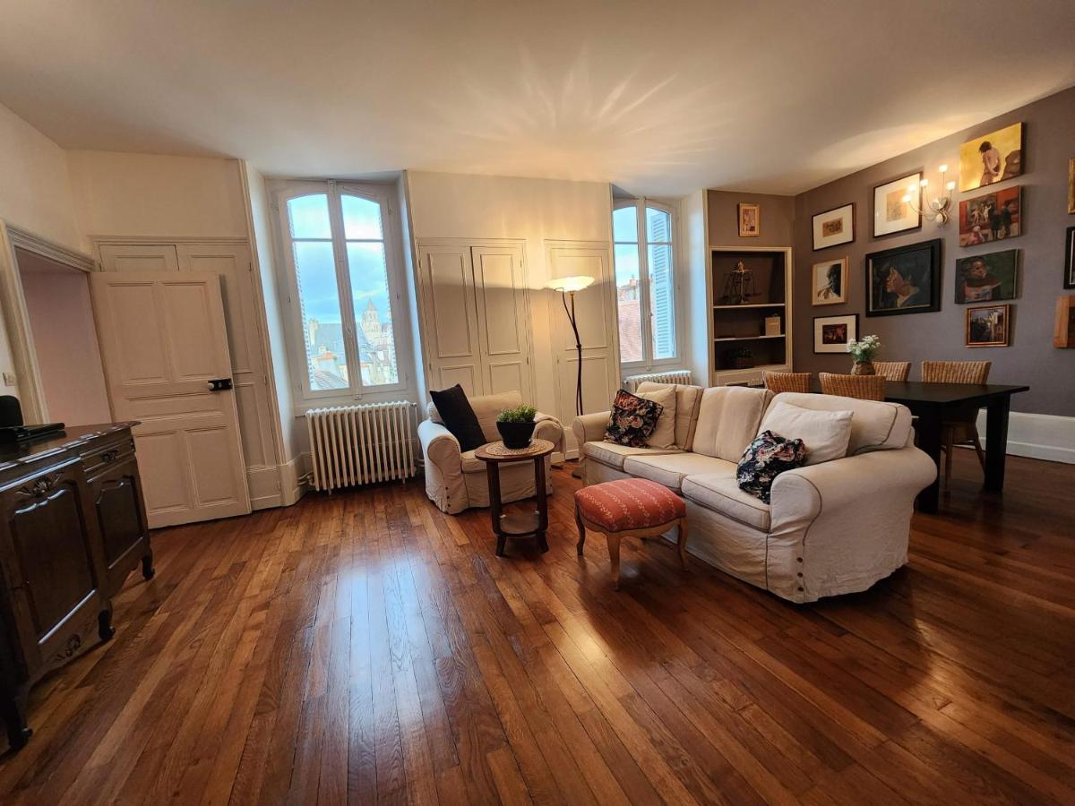 Apartment Bonnard - Best View In Dijon 90 Sqm Airconditioned Apart Luaran gambar